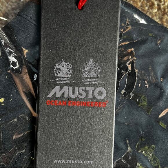 NWT Musto Evolution Women fast dry black skort UPF 40 US 4 UK 8 - Picture 9 of 12